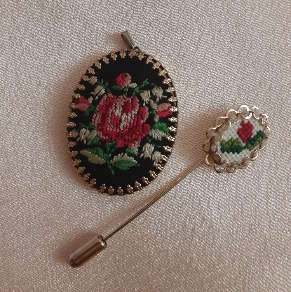 Vintage Petit Point pendant and hat pin set